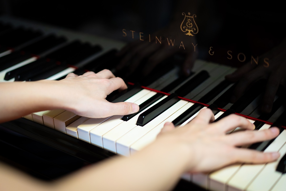 若き音楽家たちの肖像_d0353489_08474396.jpg