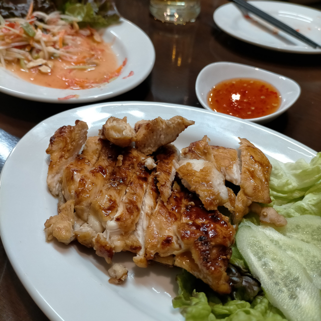 タイ料理の名店「メーパオ」幸せなひととき_a0334793_23343462.jpg