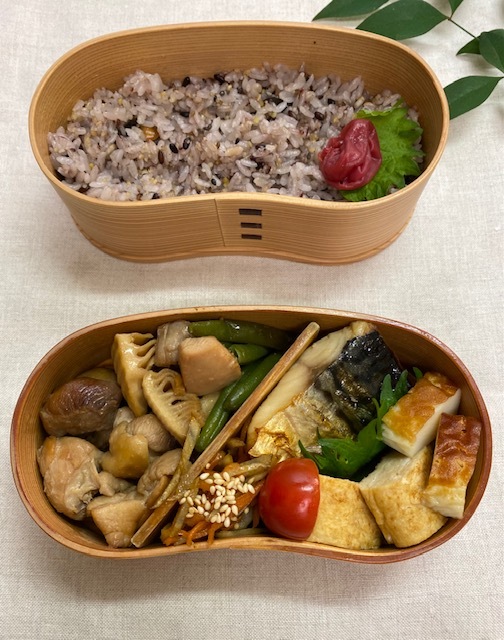 lunch box ×４  喜んだり　心配したり　落ち込んだり　_a0165160_15224496.jpg