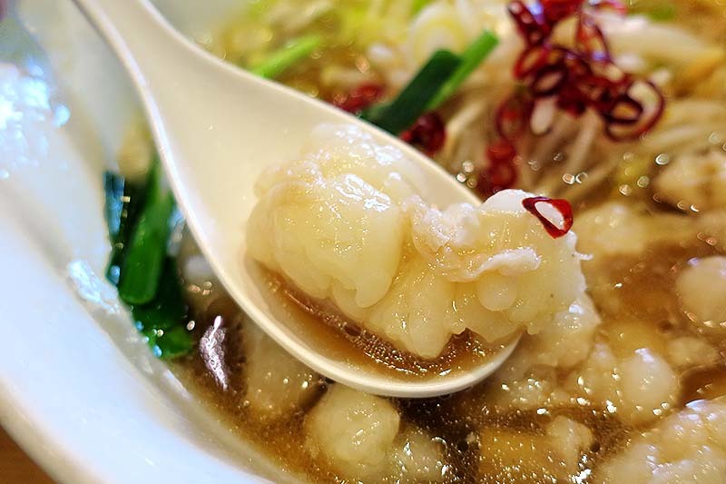 神楽(からく)@松江市 学園南 ★☆ (しょうゆもつラーメン・期間限定))_f0080612_17135110.jpg