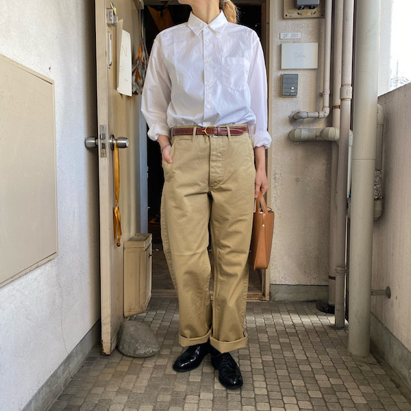白シャツ と チノパン_d0364239_19300708.jpg