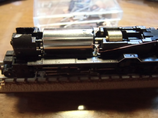 KATO C62東海道形(前回品)にワールド工芸コアレスモーターを強引