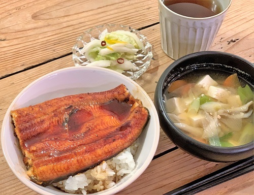 「土用の丑の日」のおうちごはん と お弁当_d0249193_11123853.jpg