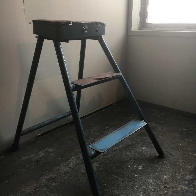 古道具 アイアンラダー ラダー 店舗什器_e0243096_21454557.jpeg