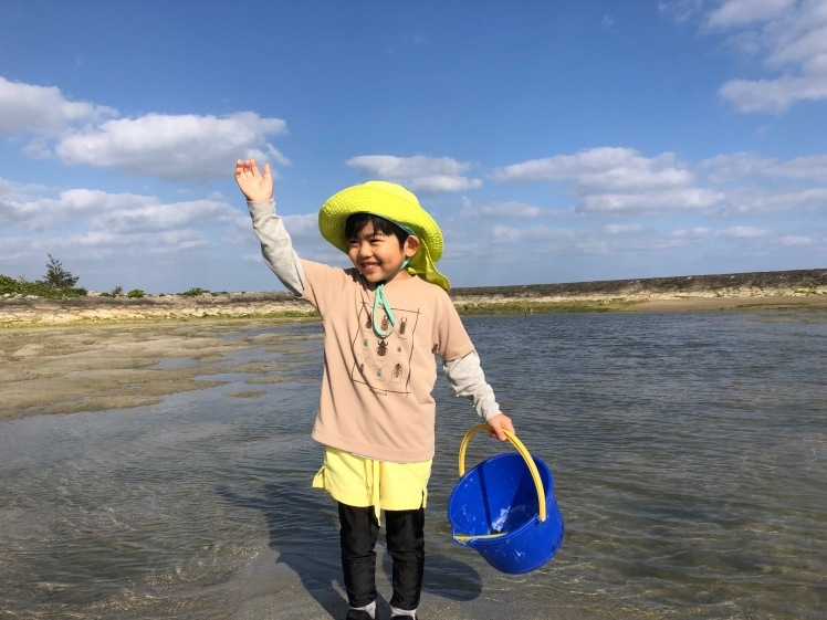 青空ようちえん〔平日〕2021年も青空ようちえんはやっぱり海遊び!冷たい海が気持ちいいくらいいい天気!_d0363878_13190826.jpg