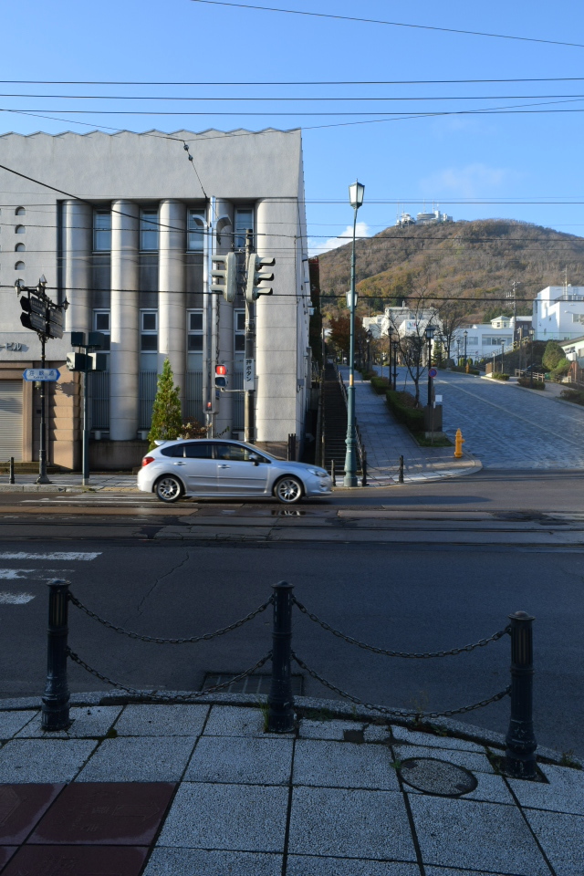函館市末広町の旧百十三銀行本店(建築家・関根要太郎作品再見2021)_f0142606_23394007.jpg