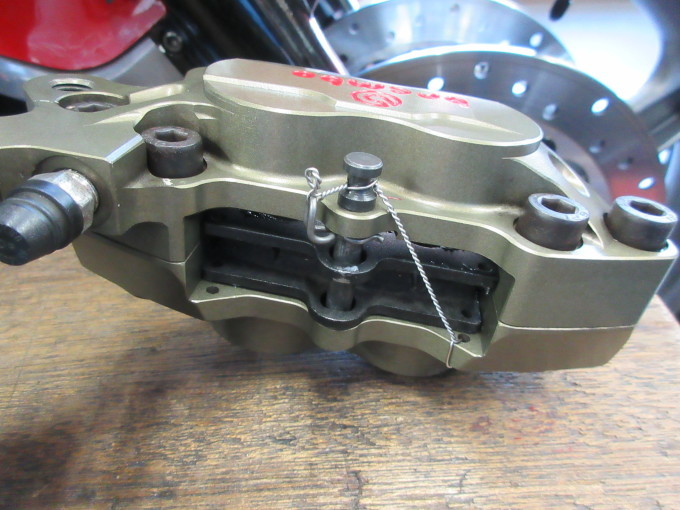 GPZ900R 車検整備・・・その2_a0163159_00283151.jpg