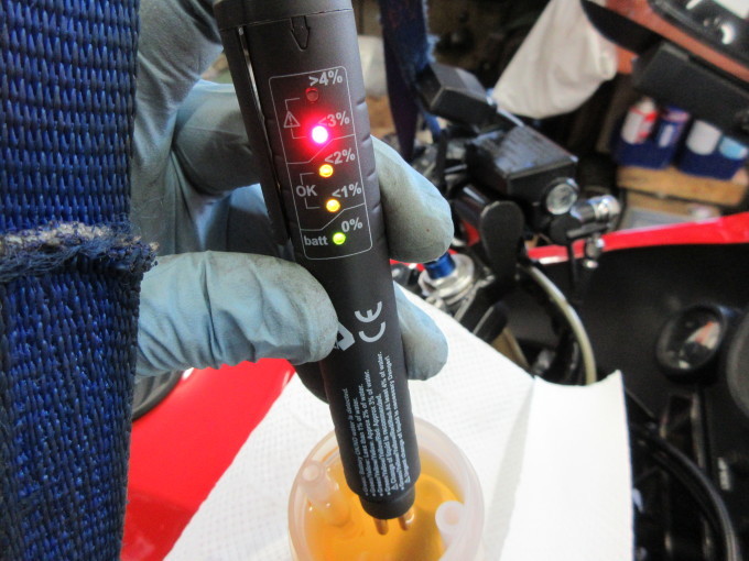 GPZ900R 車検整備・・・その2_a0163159_00301861.jpg