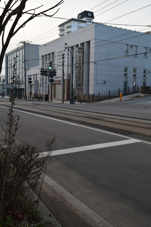 函館市末広町の旧百十三銀行本店(建築家・関根要太郎作品再見2021)_f0142606_00393933.jpg