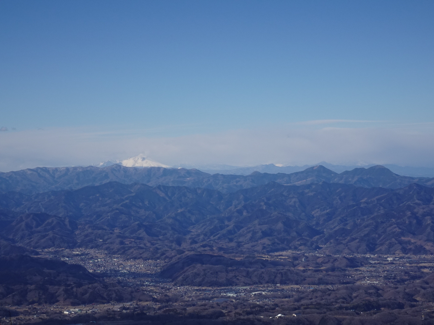 雪の大持山・小持山・武甲山周回。_a0138134_11541433.jpeg