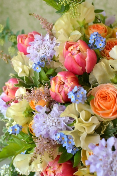 チューリップ コロンブス を使った花束 花色 あなたの好きなお花屋さんになりたい チューリップ コロンブス を使った花束 花色 あなたの好きなお花屋さんになりたい