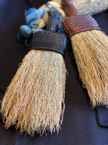 ～洋服のお手入れとペットの癒しに～ 「南部箒」 編_c0177259_21461005.jpeg