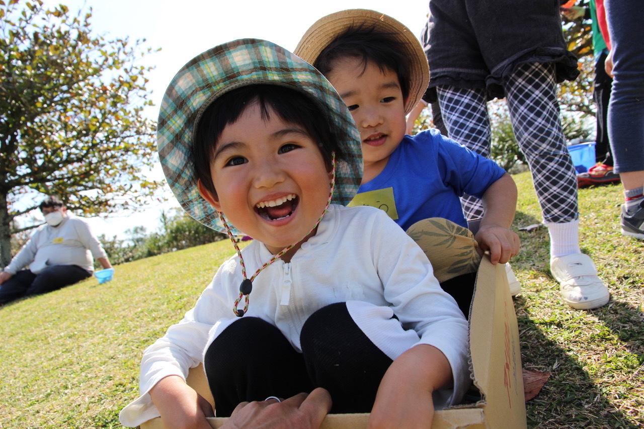 青空ようちえん〔週末〕親子で沖縄そばづくりwith麺家にらい(2/6)今年も並里店長さんに麺作りを教えてもらいました!_d0363878_18053273.jpeg