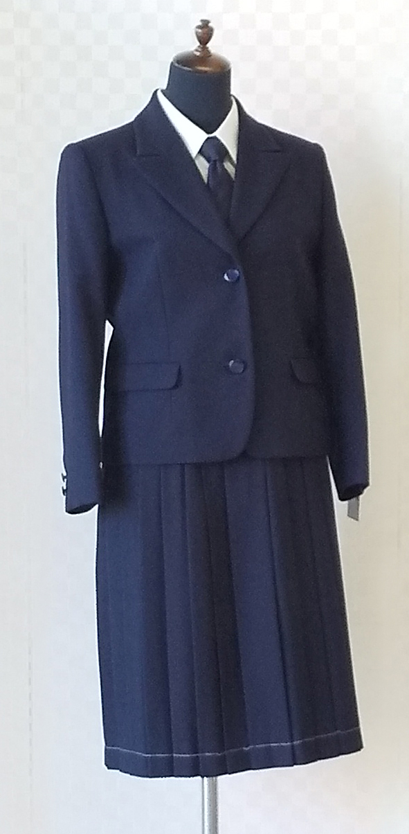 県立匝瑳高校・敬愛大学八日市場高校女子制服_a0056934_17215964.jpg