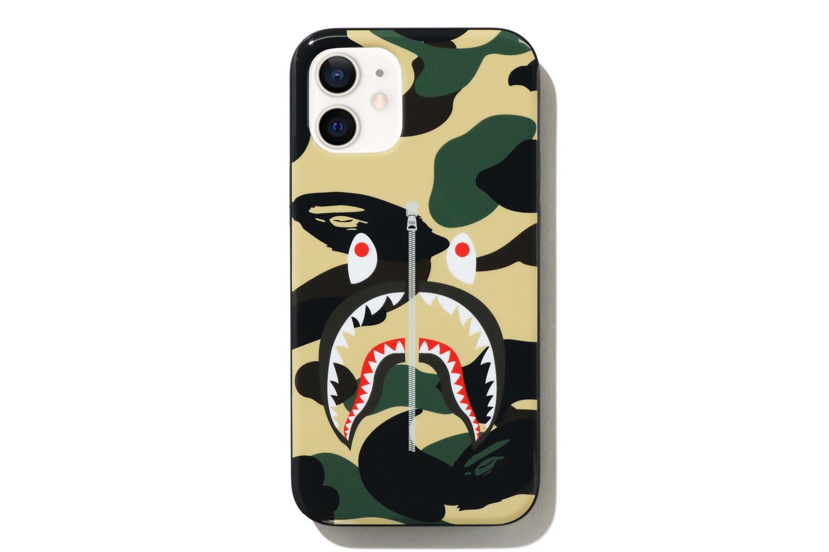 BAPE® iPhone & AirPods CASE COLLECTION_a0174495_16560100.jpg