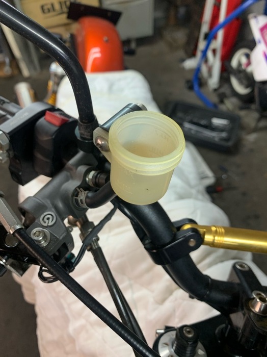 スポーツスター のブレーキメンテナンス_c0226202_20520914.jpeg