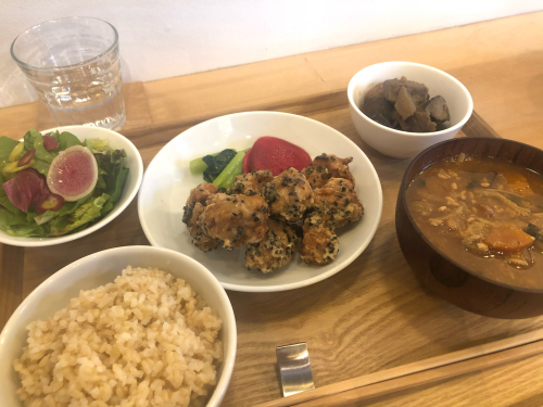 体に優しく美味しいおすすめカフェ_f0331651_13074769.jpg