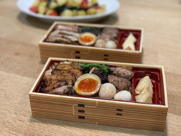 金沢 本町 ラーメンと焼き鳥 五鉄 焼鳥弁当 極 上 をテイクアウト きわめればスカタン 金沢 本町 ラーメンと焼き鳥 五鉄 焼鳥弁当 極 上 をテイクアウト きわめればスカタン