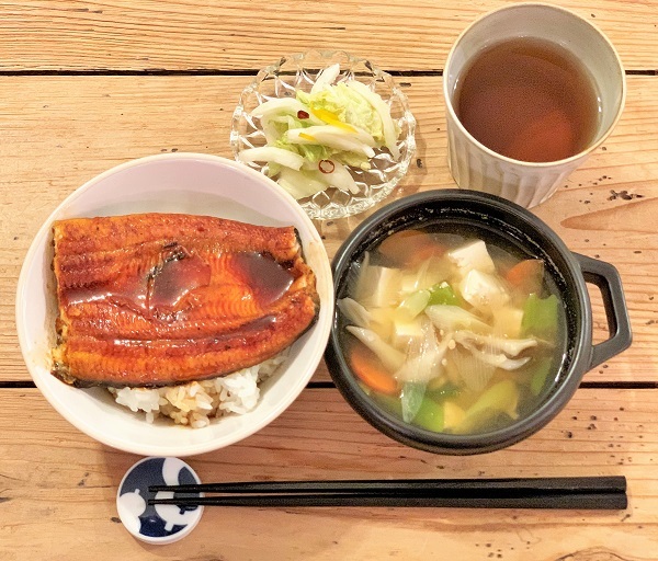 「土用の丑の日」のおうちごはん と お弁当_d0249193_21595122.jpg