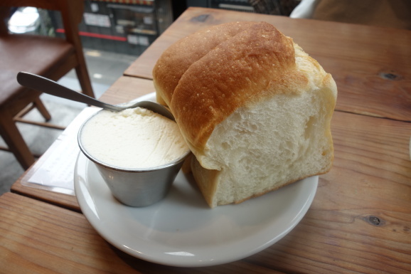 ESPRESSO D WORKSさんでランチ_e0230011_17274139.jpg