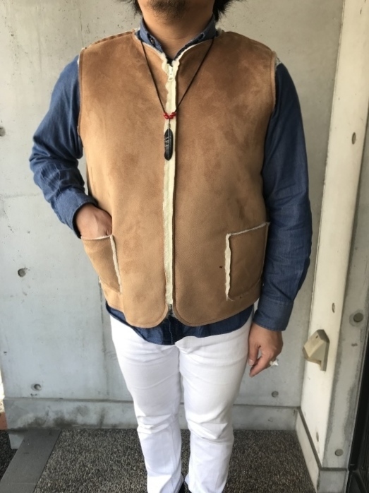 MOUTON VEST 英国 「当店別注モデル」_d0152280_21155511.jpg
