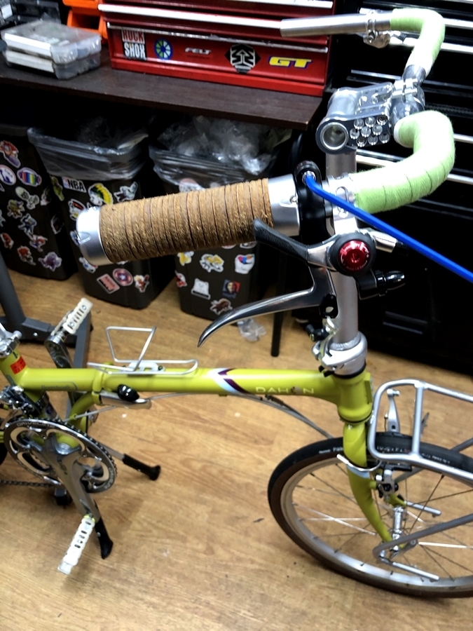 Dahon Boardwalk D7のメンテナンス、交換パーツやキャリアなどの
