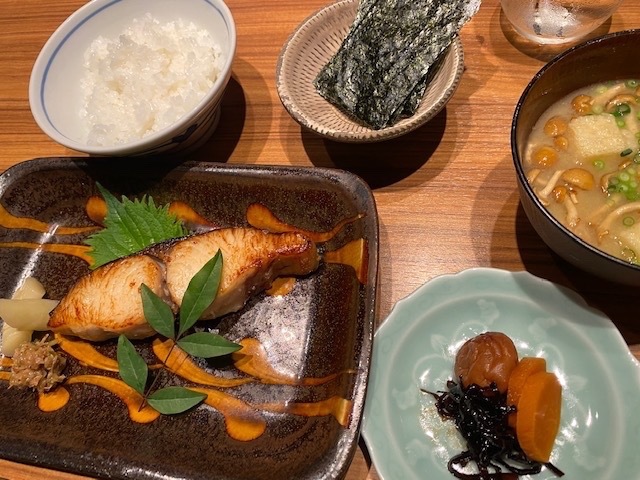 古門戸町博多一刻堂は日曜以外・柳町一刻堂春吉店は毎日、お昼ごはん営業です♪_f0232994_11521152.jpg