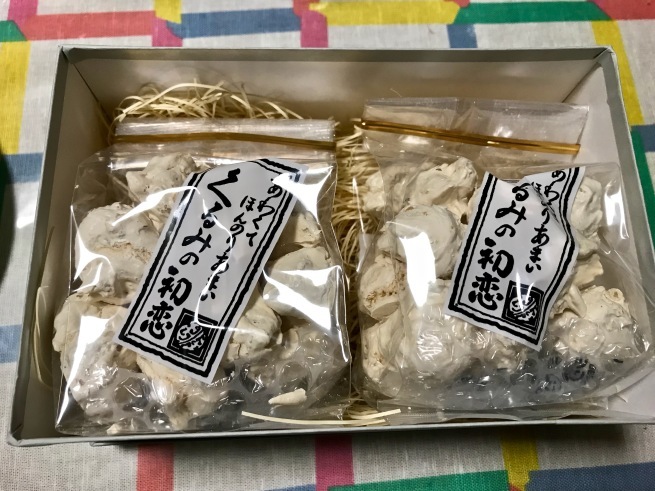 ふわふわの初恋 御菓子 花岡 本店 東御 Welcome To Koro S Garden