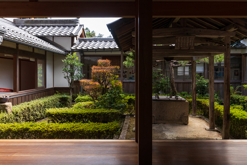 2020紅葉きらめく滋賀　彩りの大池寺_f0155048_21102459.jpg