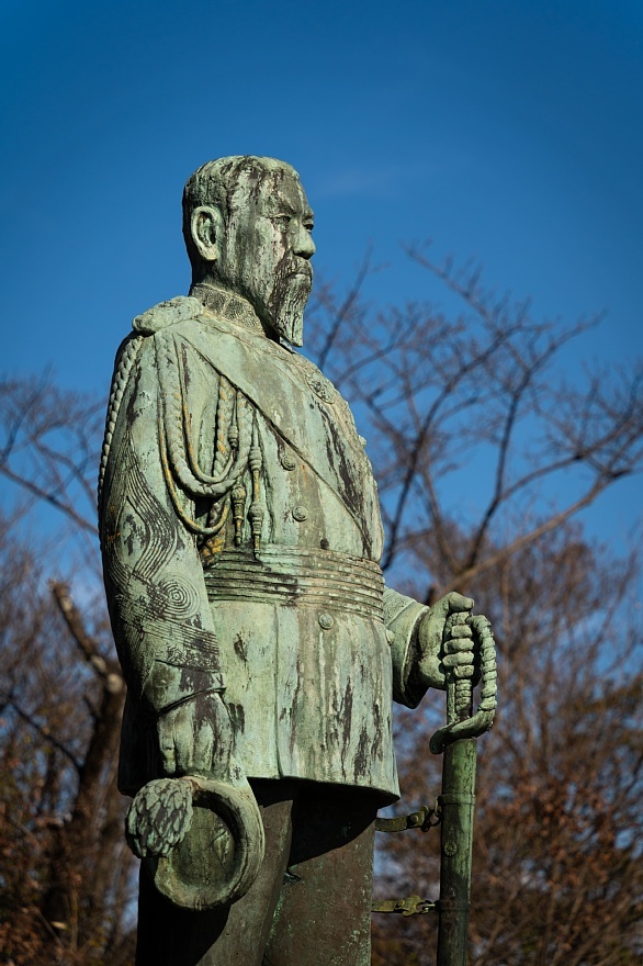 戦前が残る広場_d0353489_23034509.jpg