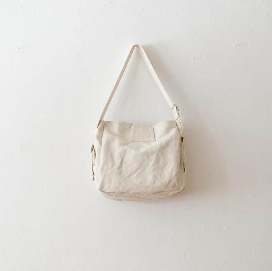 SLOW | truck - FRENCH ARMY SHOULDER BAG : HUMMING ROOM