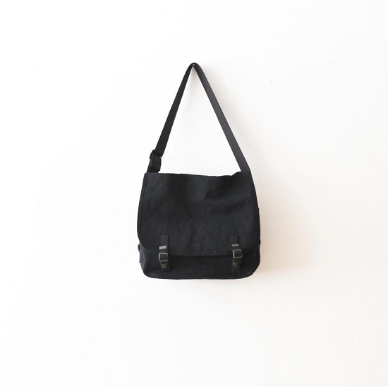 SLOW | truck - FRENCH ARMY SHOULDER BAG : HUMMING ROOM