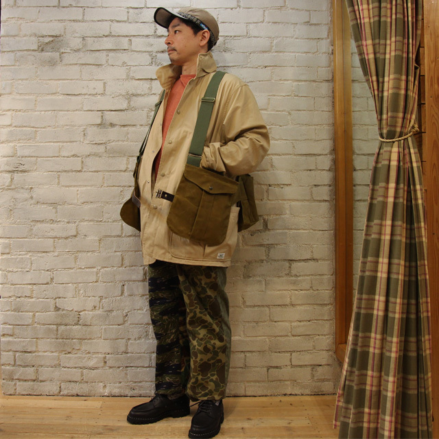 SASSAFRAS OVERGROWN COAT ＆ South2 West8 FATIGUE PANT : On the 