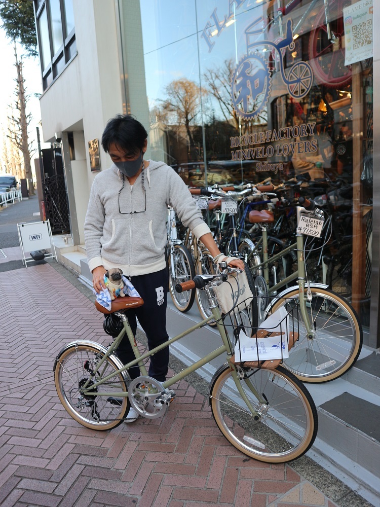 2月14日 渋谷 原宿 の自転車屋 FLAME bike前です_e0188759_18102817.jpg