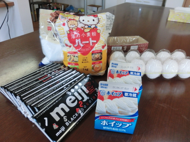 チョコレートケーキ！_d0178056_17481667.jpg