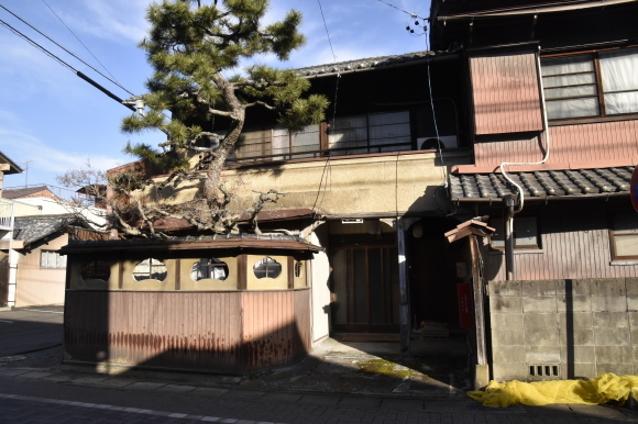 犬山の花街_f0347663_13081374.jpg
