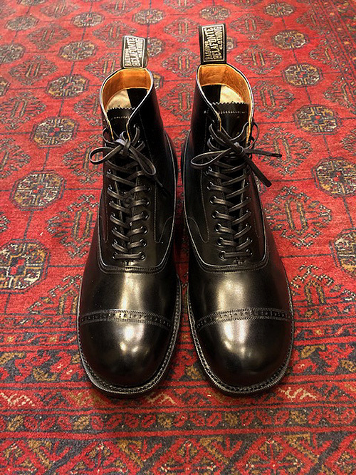 BELAFONTE ANKLE BOOTS : A LITTLE STORE AND INDEPENDENT Co. BELAFONTE ANKLE BOOTS : A LITTLE STORE AND INDEPENDENT Co.