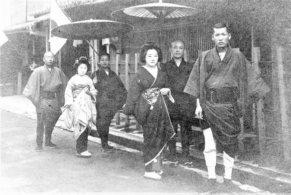 艶やかさを求めて 八幡の花街 料理茶屋に遊んだ江戸から明治の志士 文人 墨客 山本晃 花街ぞめき Kagaizomeki 艶やかさを求めて 八幡の花街 料理茶屋に遊んだ江戸から明治の志士 文人 墨客 山本晃 花街ぞめき Kagaizomeki