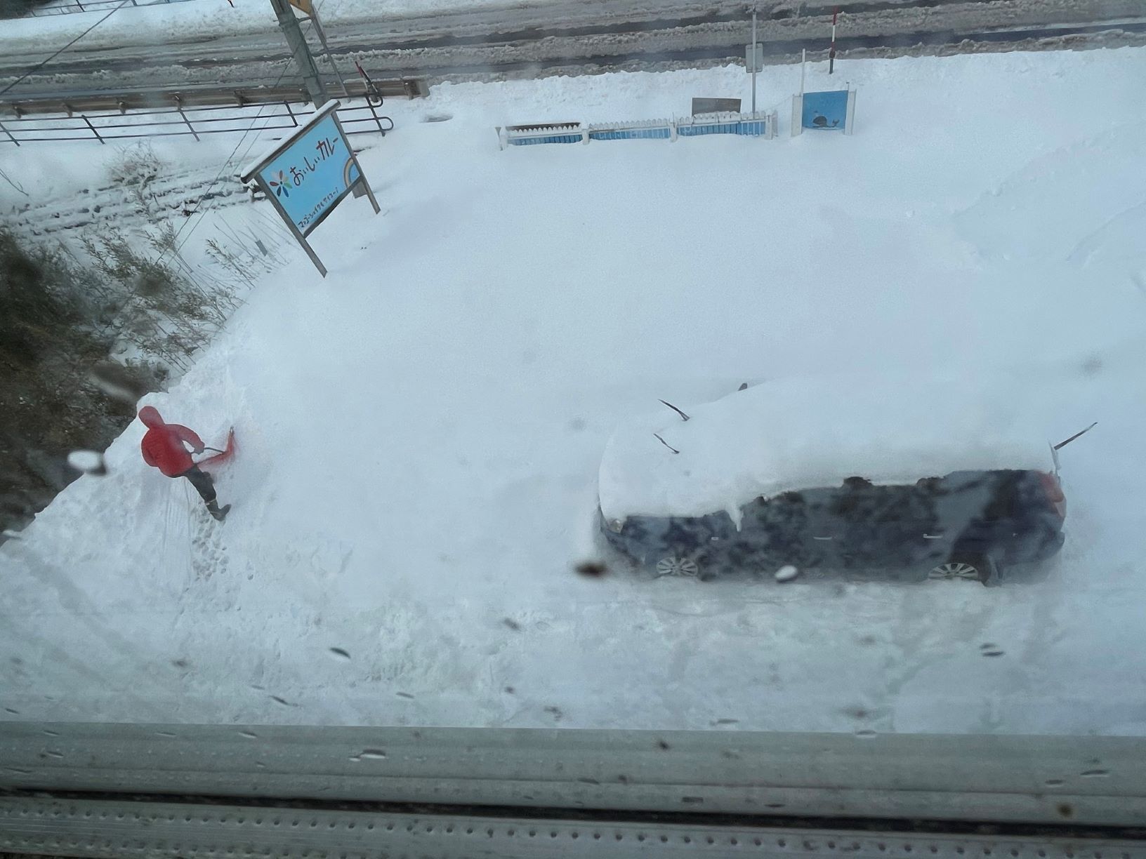 大雪で、営業できませんでした。_f0009169_18244518.jpg