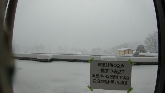 本日　大雪です。_b0206989_09364832.jpg