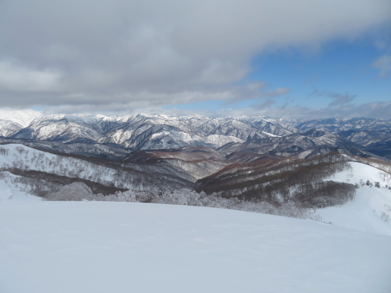 雪原が美しい 大日ケ岳 (1,708.9M) 登頂 編_d0170615_09201853.jpg