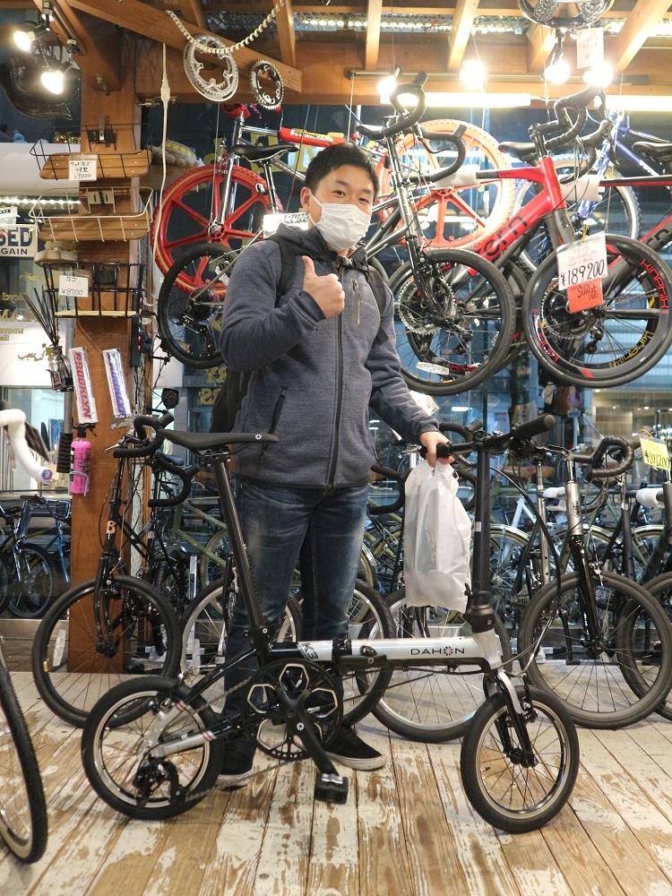 2月19日　渋谷　原宿　の自転車屋　FLAME bike前です_e0188759_18453286.jpg