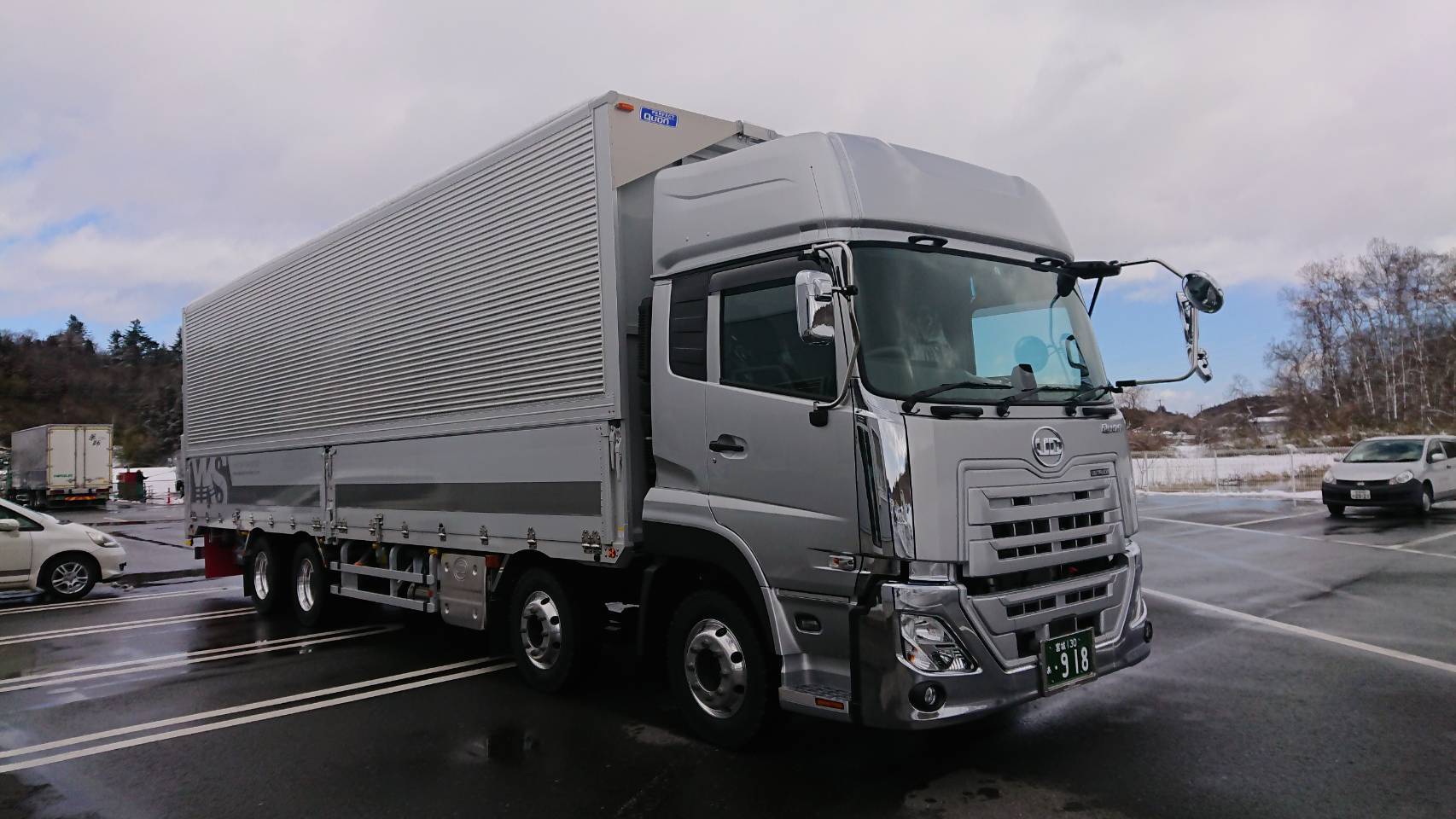 大型車両納車_d0153164_15474807.jpg