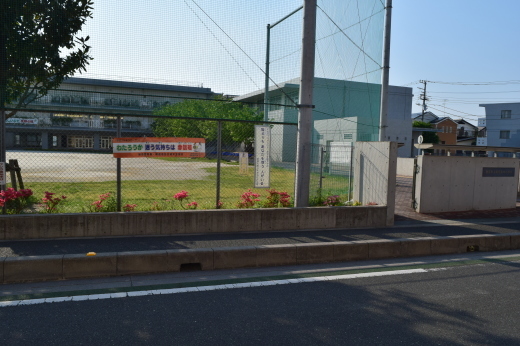 埼玉県朝霞市立朝霞第一中学校(建築家・関根要太郎作品研究)_f0142606_05213156.jpg