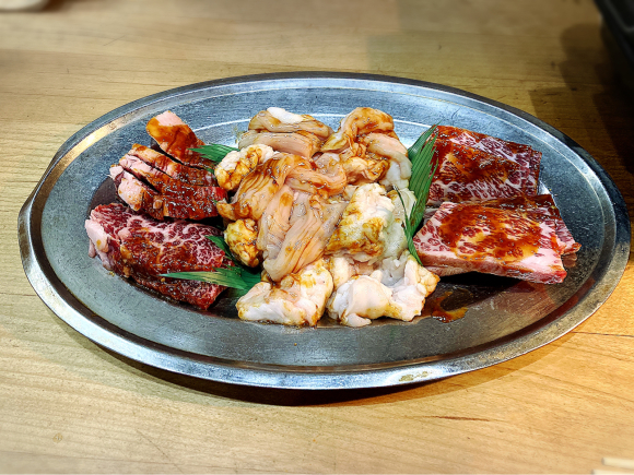 焼肉八廣(はっこう)_e0292546_07465859.jpg