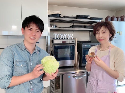 FBS バリはやっ！ [TOYO\'s キッチン]でスイーツ作りました_d0210450_18515701.jpg
