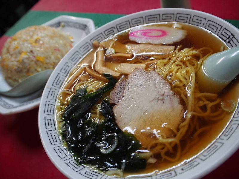 【町中華紀行㉑】中華料理 貴陽軒@南越谷 ~「町中華そば」とは_b0008655_15063197.jpg