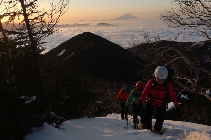 真教寺尾根から赤岳_d0138986_08363170.jpeg