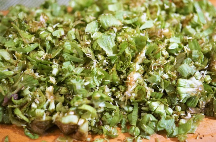 ■Myファーム発.季節料理【蕗の薹味噌】小さな春みぃつけた！！（笑）簡単５分です♪_b0033423_19243130.jpg