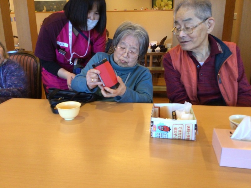 新年会と誕生日レク開催_e0163042_18293079.jpg